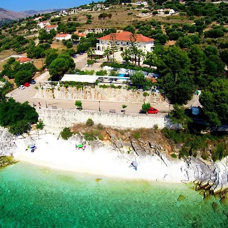 Ξενοδοχείο Gonatas 3*